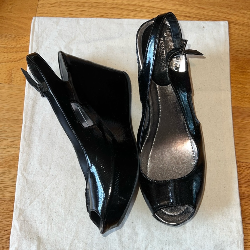 Kenneth Cole, shiny wedge heel